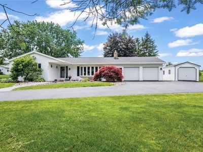 6525 County Road 41, Victor, NY, 14564