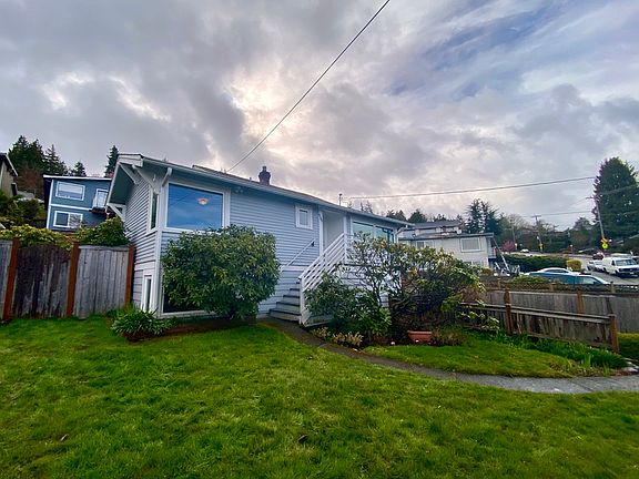 2nd image of 9340 45th Ave SW