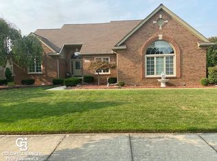 20573 Windham Dr, Macomb, MI 48044