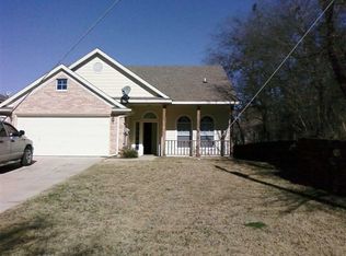 302 W Atchley Ave, Alvarado, TX 76009