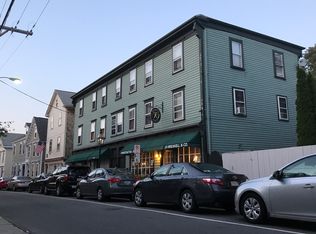 130 Spring St, Newport, RI 02840