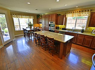 28089 Little Lake Ct, Menifee, CA 92585
