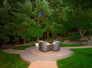 51 Wilkes Creek Dr, Pt Moody, BC V3H 4Z9