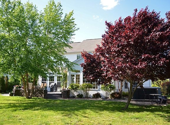 2nd image of 308 Creeks End Ln