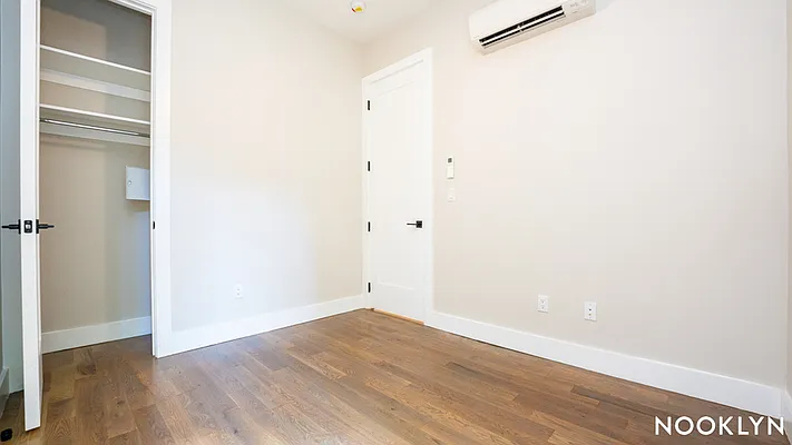 Rented by Nooklyn NYC LLC | media 38