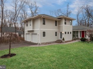 387A Riverside Dr, Princeton, NJ 08540