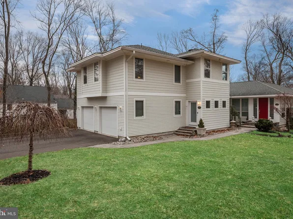 387A Riverside Dr, Princeton, NJ 08540