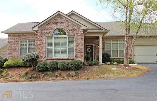 532 Mount Park Dr photo 1