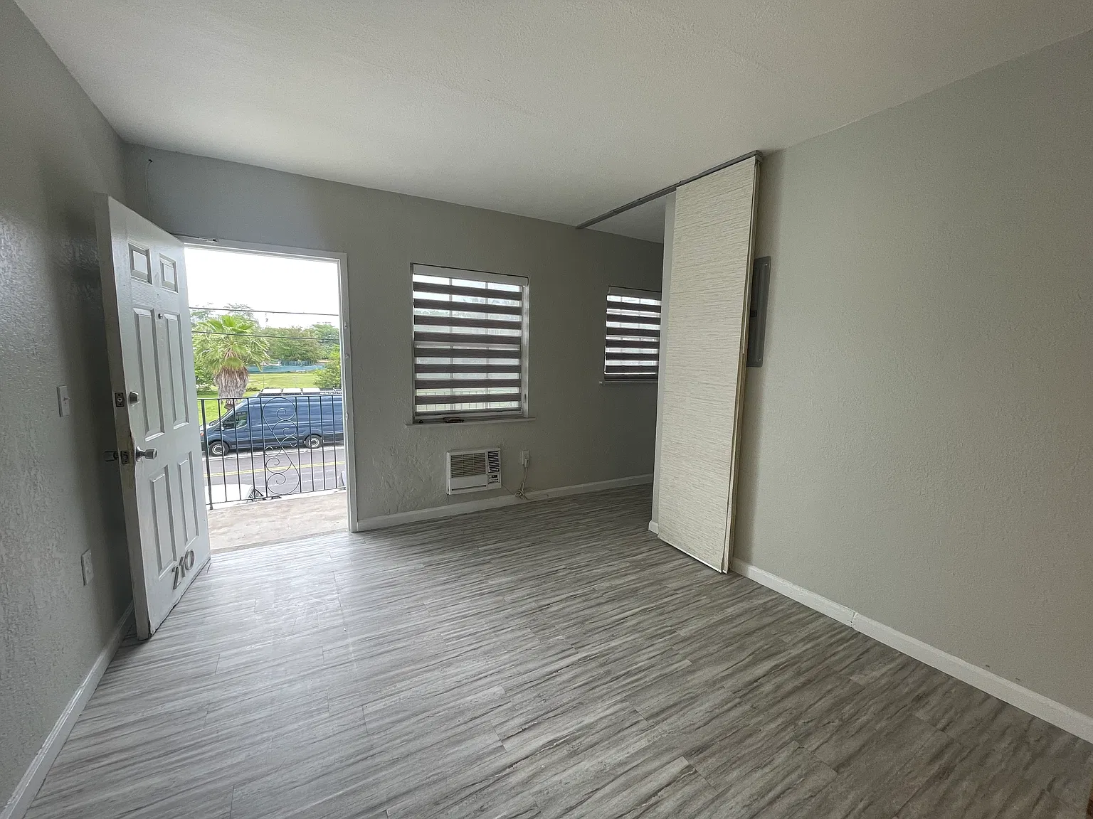 1 bed, 460 sqft, $1,500 — Photo 3