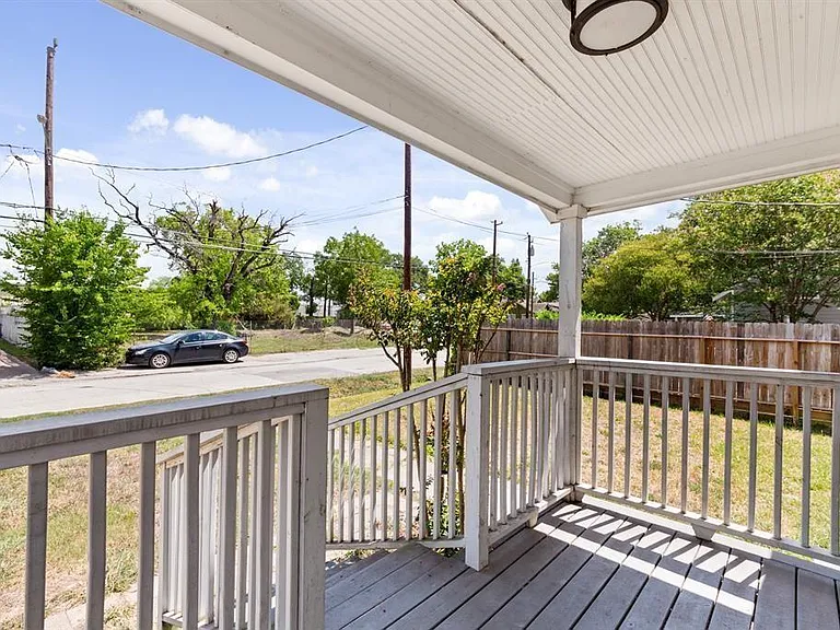 1305 Idylwild St #A — Photo 3