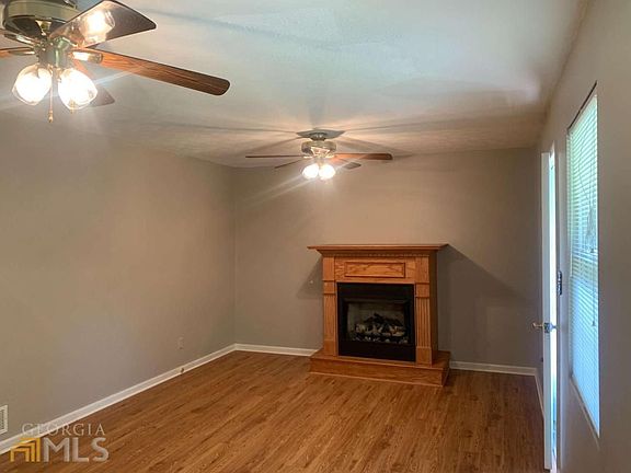 5th image of 2127 Oland Cir