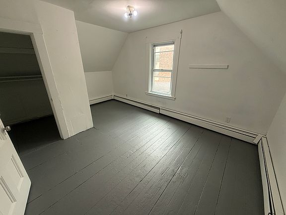 5th image of 509 Medford St #2A