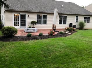 4585 Prestwick Dr, Reading, PA 19606