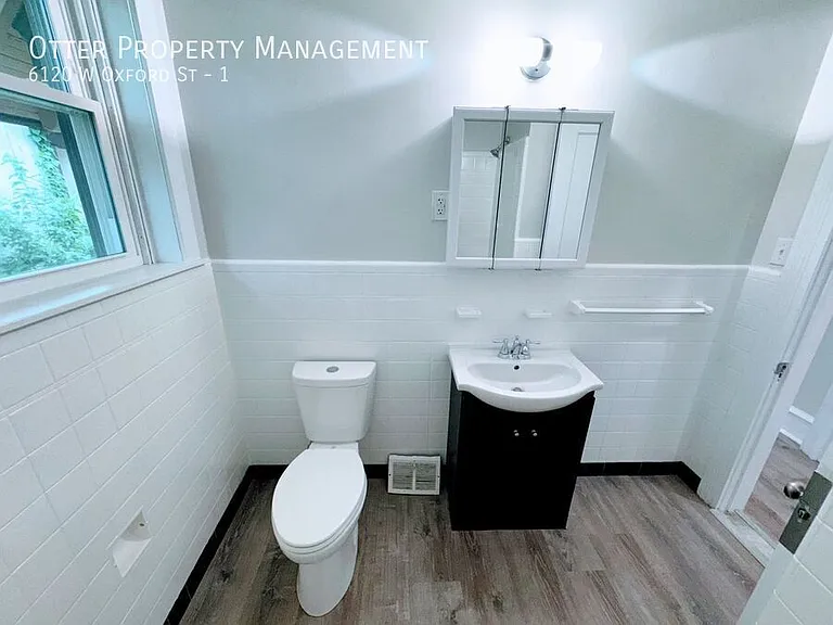 6120 W Oxford St #1 — Photo 11