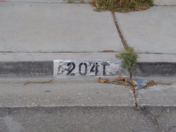 2nd image of 2041 Palma Vista Ave
