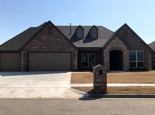 7917 N 144th Ave E, Owasso, OK 74055