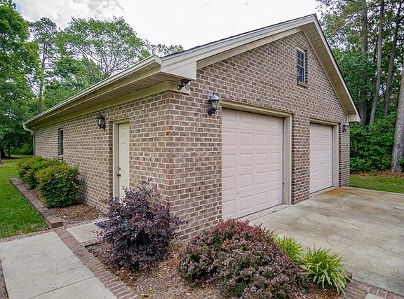 5th image of 114 Adler Ln