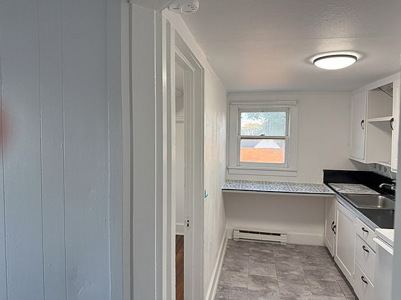 4th image of 612 N Absaroka St