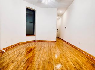 208 E 83rd St APT 5E, New York, NY 10028