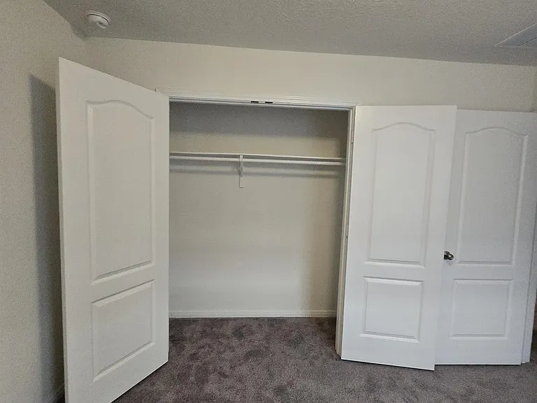 25223 Sierra Manor Ct — Photo 20