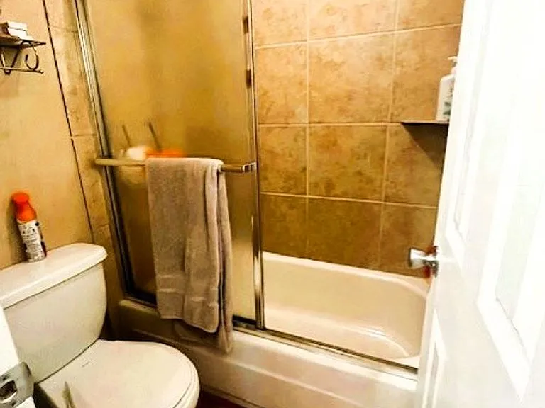 330 E La Bonte St #7 — Photo 12