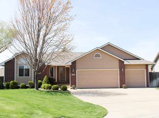 11245 W Neville Ct, Wichita, KS 67205