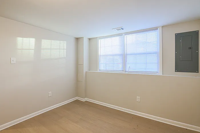 8900 Trimble Way — Photo 18
