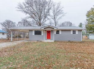 583 Holiday Rd, Poplar Bluff, MO 63901
