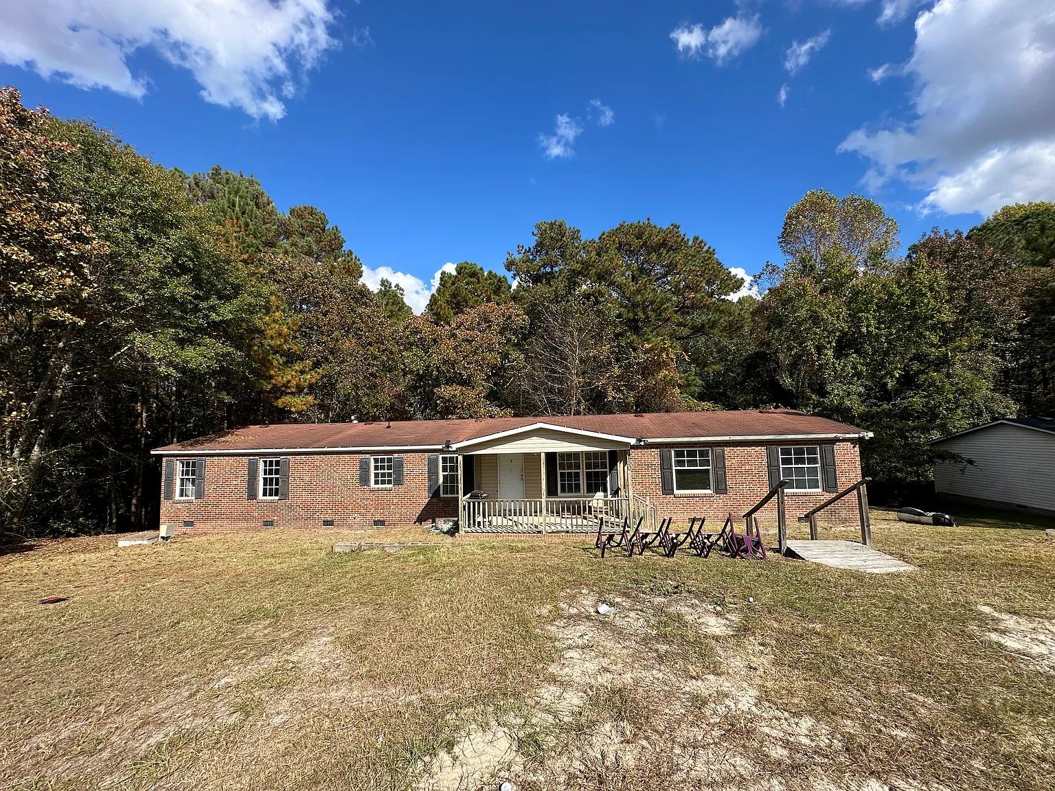4 bed, 2052 sqft, $1,300 — Photo 1