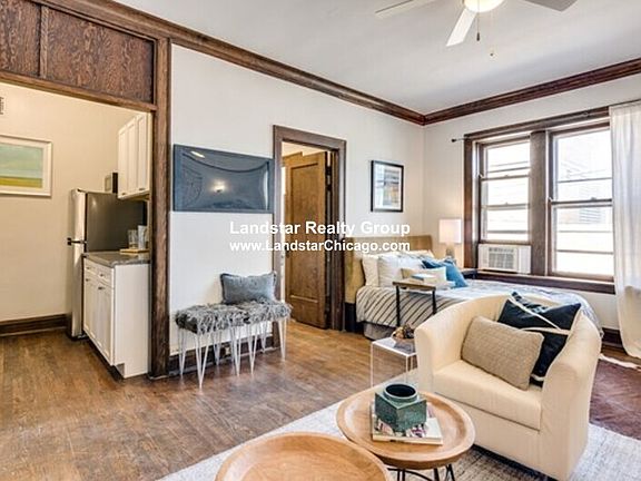 3rd image of 1367 E 53rd St APT 203