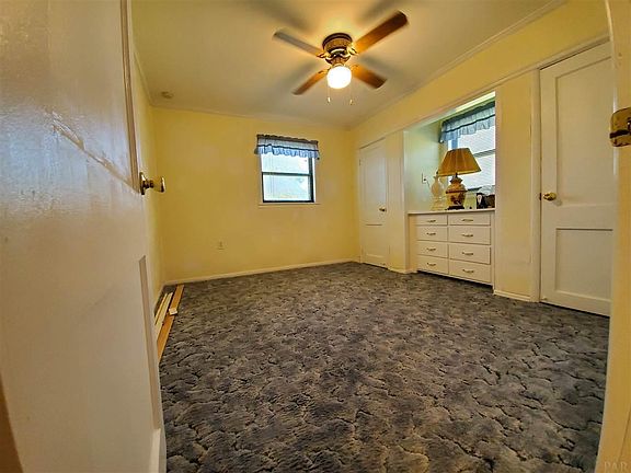 4th image of 6011 Villeneuve Ln