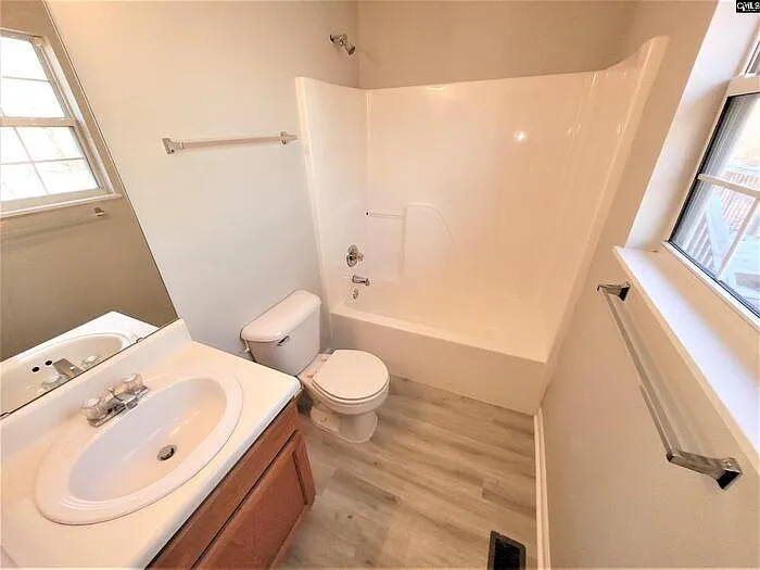 252 Cherry Grove Dr — Photo 22