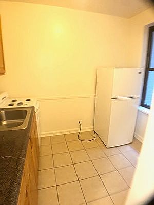 5th image of 667 Ocean Ave #D12