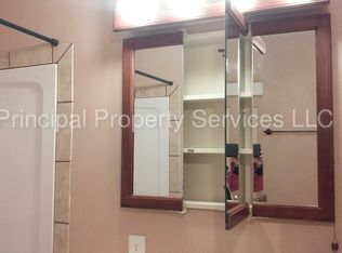 1430 Grignon St, Green Bay, WI 54301