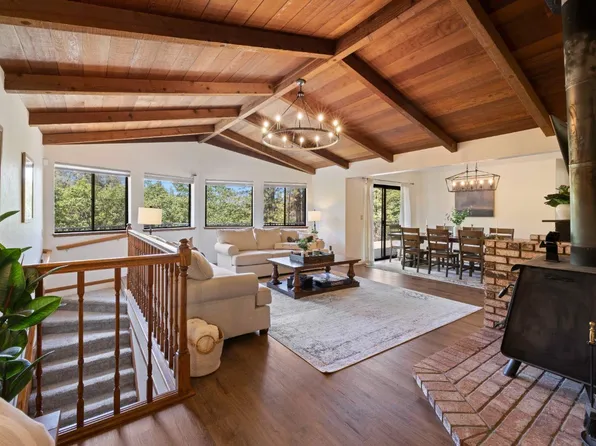 2561 Hidden Gold Ct, Cool, CA 95614