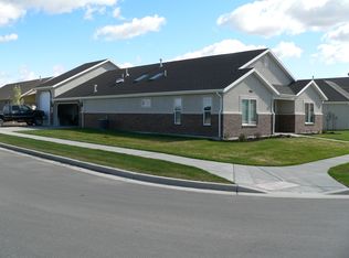 1984 Park Dr, Syracuse, UT 84075