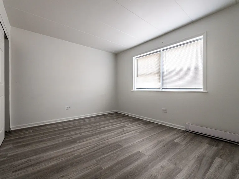 14538 S Cottage Grove — Photo 11