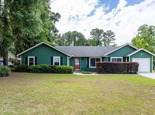 6048 Vaux Rd, Beaufort, SC 29906