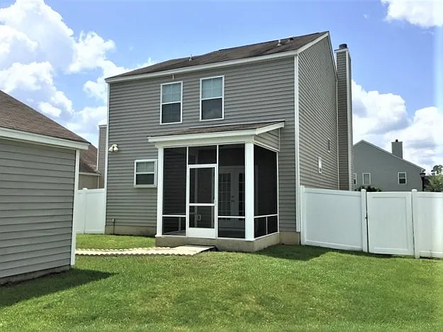14 Bushwood Dr — Photo 19