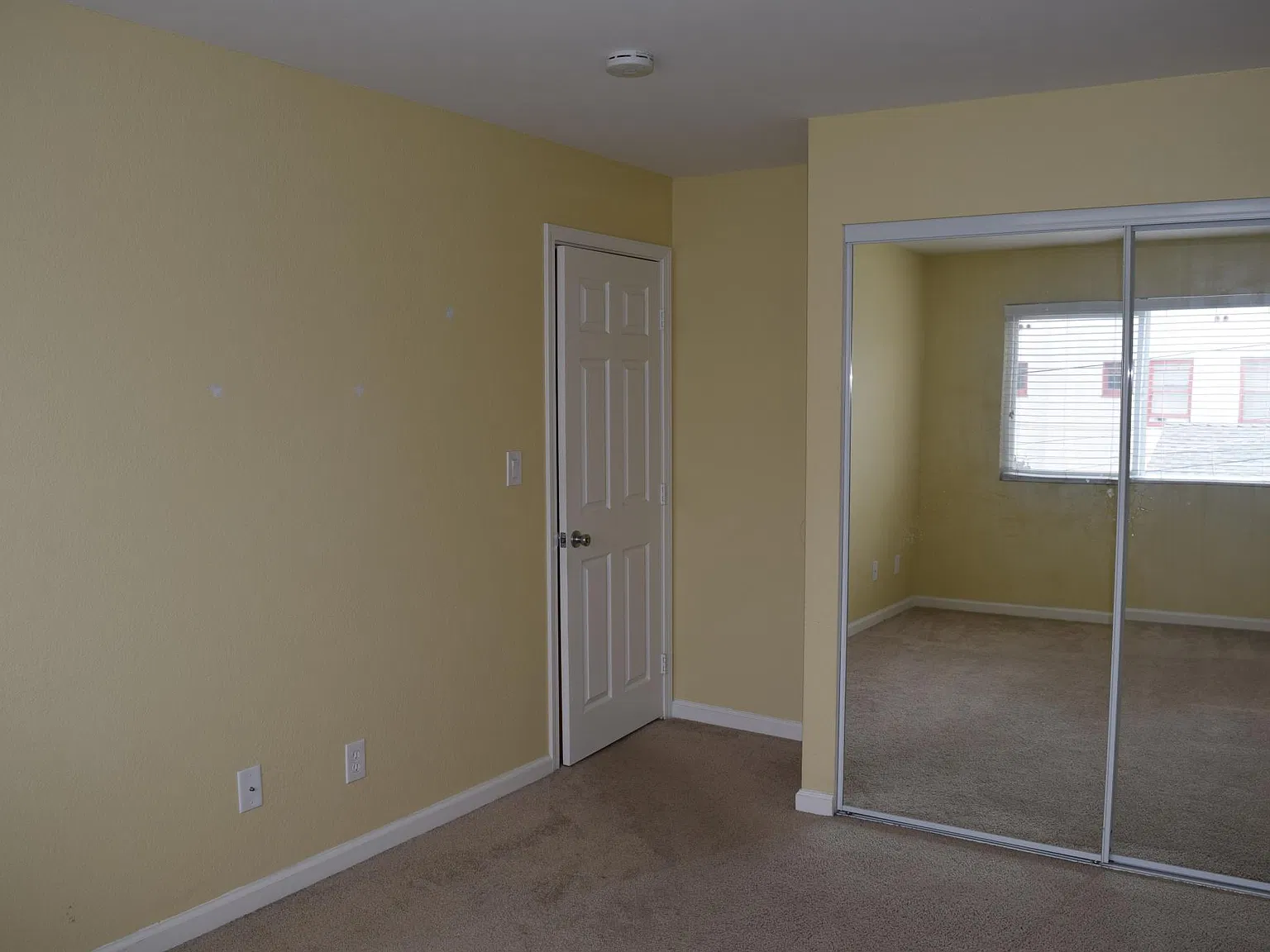 2 bed, 725 sqft, $2,295 — Photo 4