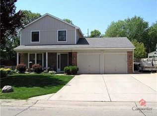 7523 Rogers Dr, Indianapolis, IN