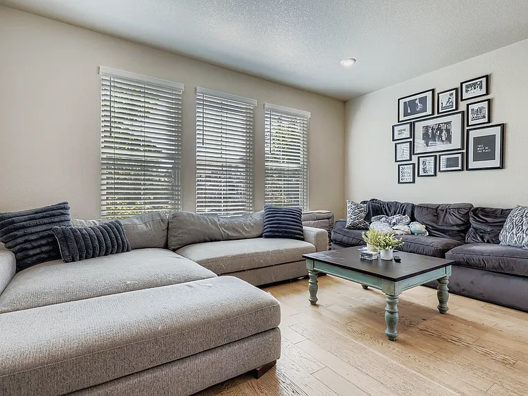 8219 S Trails Edge Ct — Photo 10