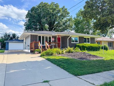 3223 Hull Ave, Des Moines, IA, 50317