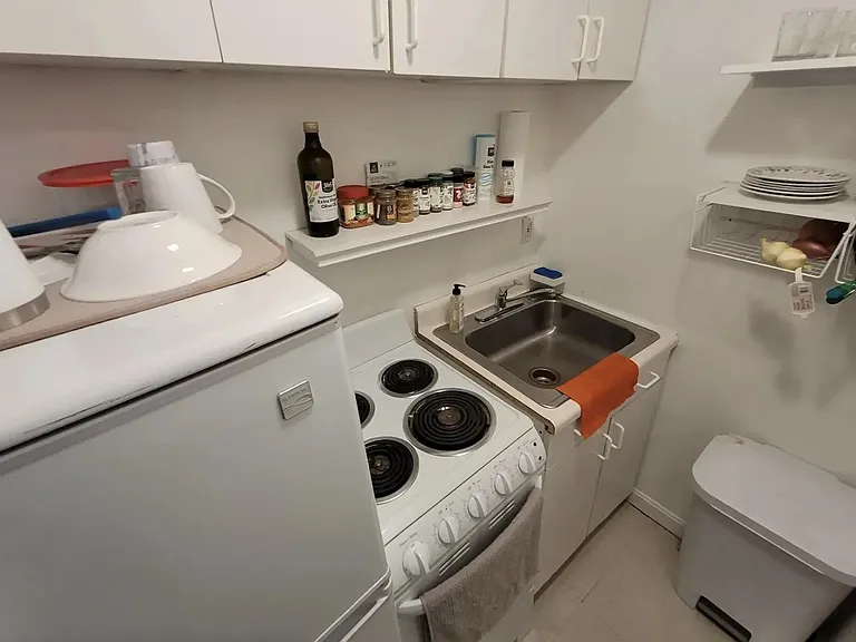 44 Joy St #8 — Photo 5