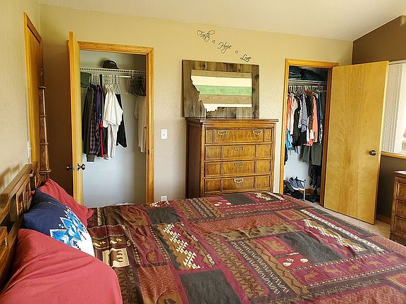 Closet goes clear through