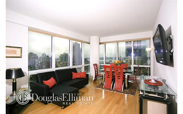 Rented by Douglas Elliman | media 63