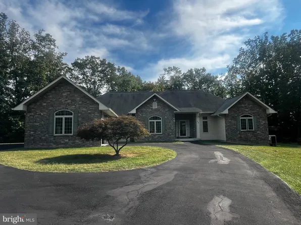 93 Laura Ln, Front Royal, VA 22630