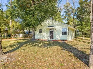 84 Shawnee Trl, Crawfordville, FL 32327