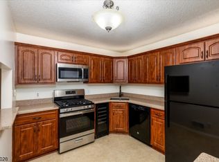 173 Robertson Way #173, Lincoln Park, NJ 07035