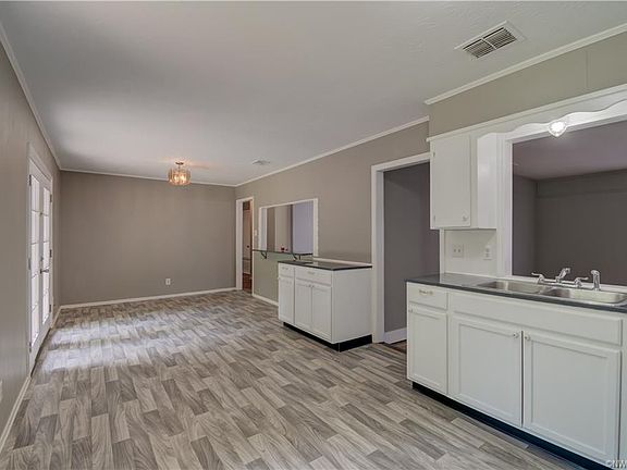 5th image of 7805 Wyngate Blvd